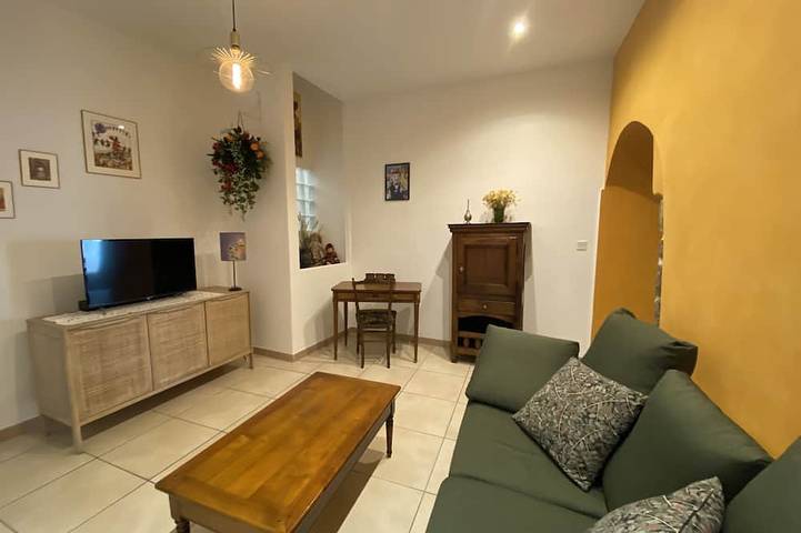 Gîte pour 2 personnes dans Office De Tourisme Du Pays Des Sorgues Et Des Monts De Vaucluse - 4