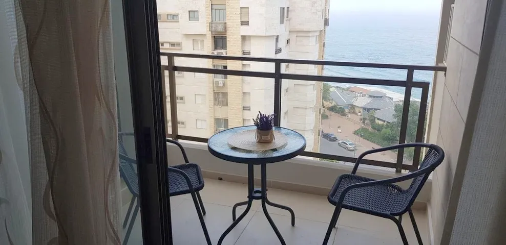 Apartamento de vacaciones para 5 personas, con balcón y vistas - 1