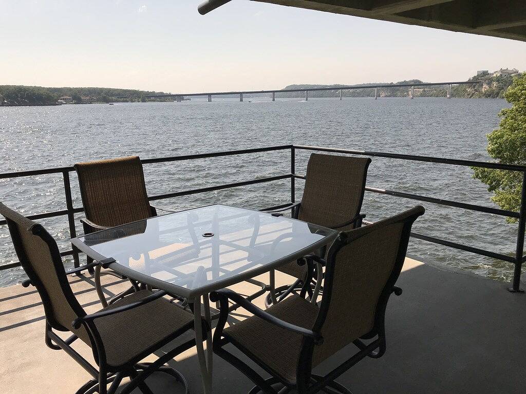 Elegantes Lakeside Executive Estate Haus für 20 Personen, Pool-Tennis in Lake Ozark, Lake of the Ozarks