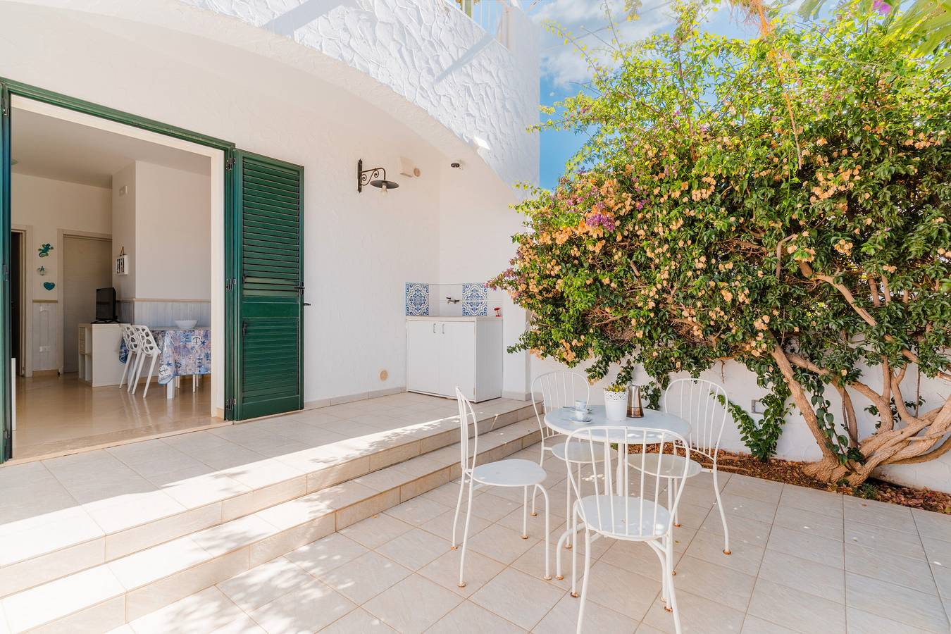 Apartamento entero, Apartamento 'Il Rosmarino' con jardín privado, Wi-Fi y aire acondicionado in Taviano, Golfo de Tarento