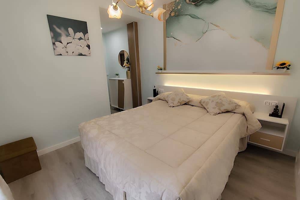Entire apartment, Albatros center Lucena in Lucena, Sierras Subbéticas