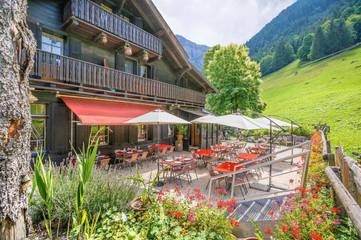 Hôtel pour 4 personnes, avec jardin et vue à Champéry