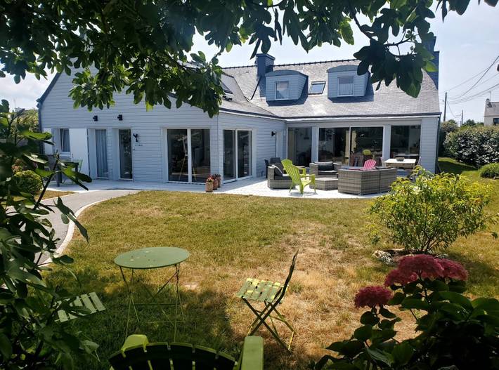 Cottage pour 2 personnes, avec jardin à Loctudy
