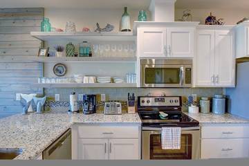 Vacation Rental for 6 Guests in Port Aransas, Mustang Island, Picture 4