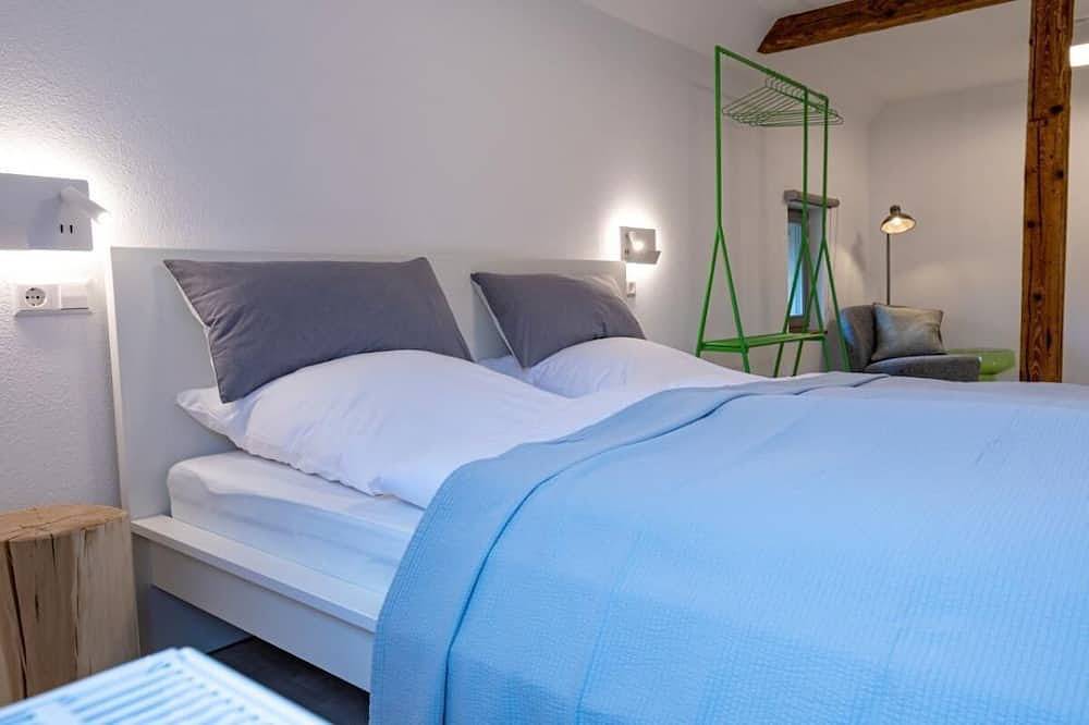 Landurlaub mit neugierigen Blicken in den Stall, eingezäuntem Garten, Kamin und Sauna in Rot am See, Hohenlohe