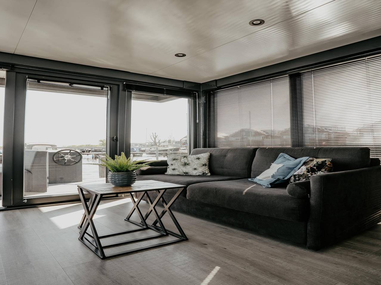 Luxus-Hausboot-Ausflug in Uitgeest, Noord-Holland - Nordseeküste