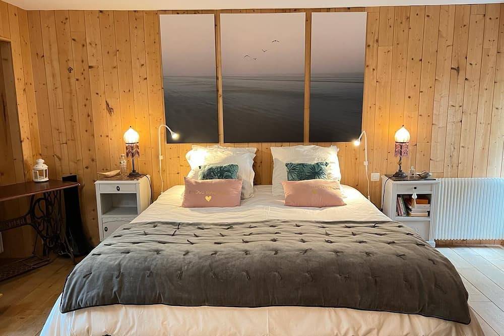 Hidden gem in Bayeux : 3 bedrooms, backyard and spa -  king and queen size beds in Bayeux, Bayeux und Umgebung