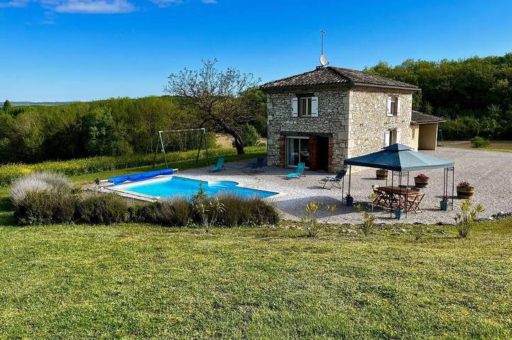 Cottage für 8 Personen, mit Garten in Castelnau-de-Montmiral