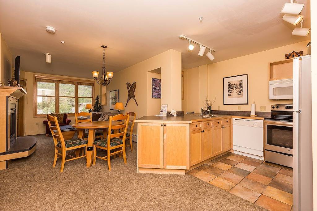 Ganze Wohnung, River Run Condo, Kingsize-Bett, Blick auf die Berge, Kostenloses Wlan in Arapahoe Basin