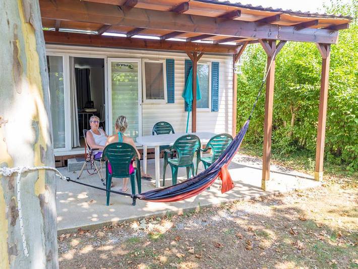 Camping für 4 Personen, mit Kinderpool in Alpes-de-Haute-Provence - 3