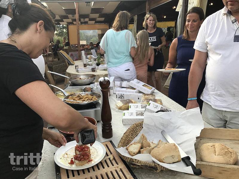 Tritt — 2-Personen-Wohnung in Volterra mit Schwimmbad in Peccioli, Pisa Provinz