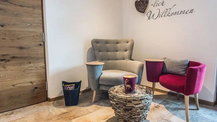 Gîte pour 2 personnes, avec terrasse ainsi que jacuzzi et sauna à Oberammergau - 2