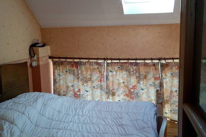 Location de vacances pour 7 personnes, avec balcon et jardin à Les Ancizes-Comps - 3