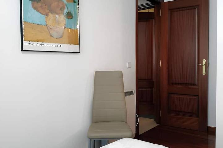 Entire apartment, Duplex A 800metros De La Catedral in Santiago de Compostela, La Coruña Province
