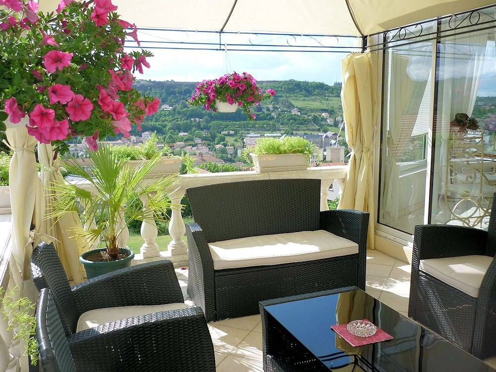 Chambres et table d'hôtes Les Jardins de Champfleury - Chambre Iris in Le Puy-en-Velay, Massif central