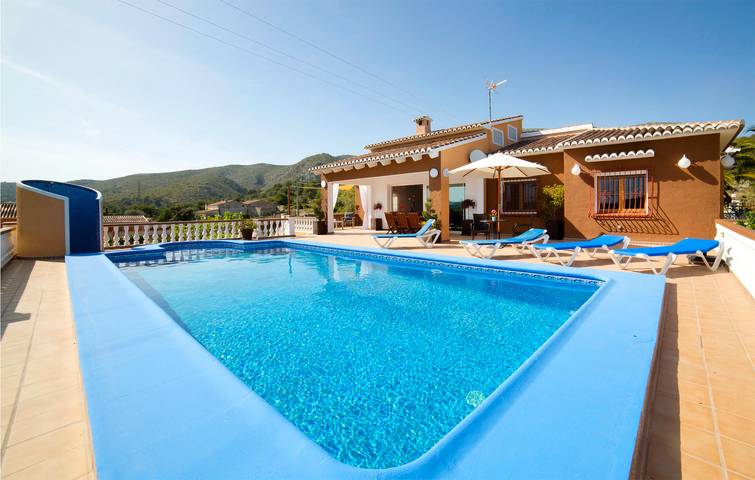 Casa de vacaciones para 12 personas, con piscina y terraza - 1
