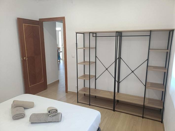 Casa rural para 4 personas, con Terraza además de Jardín y Piscina en Canal de Navarrés - 4