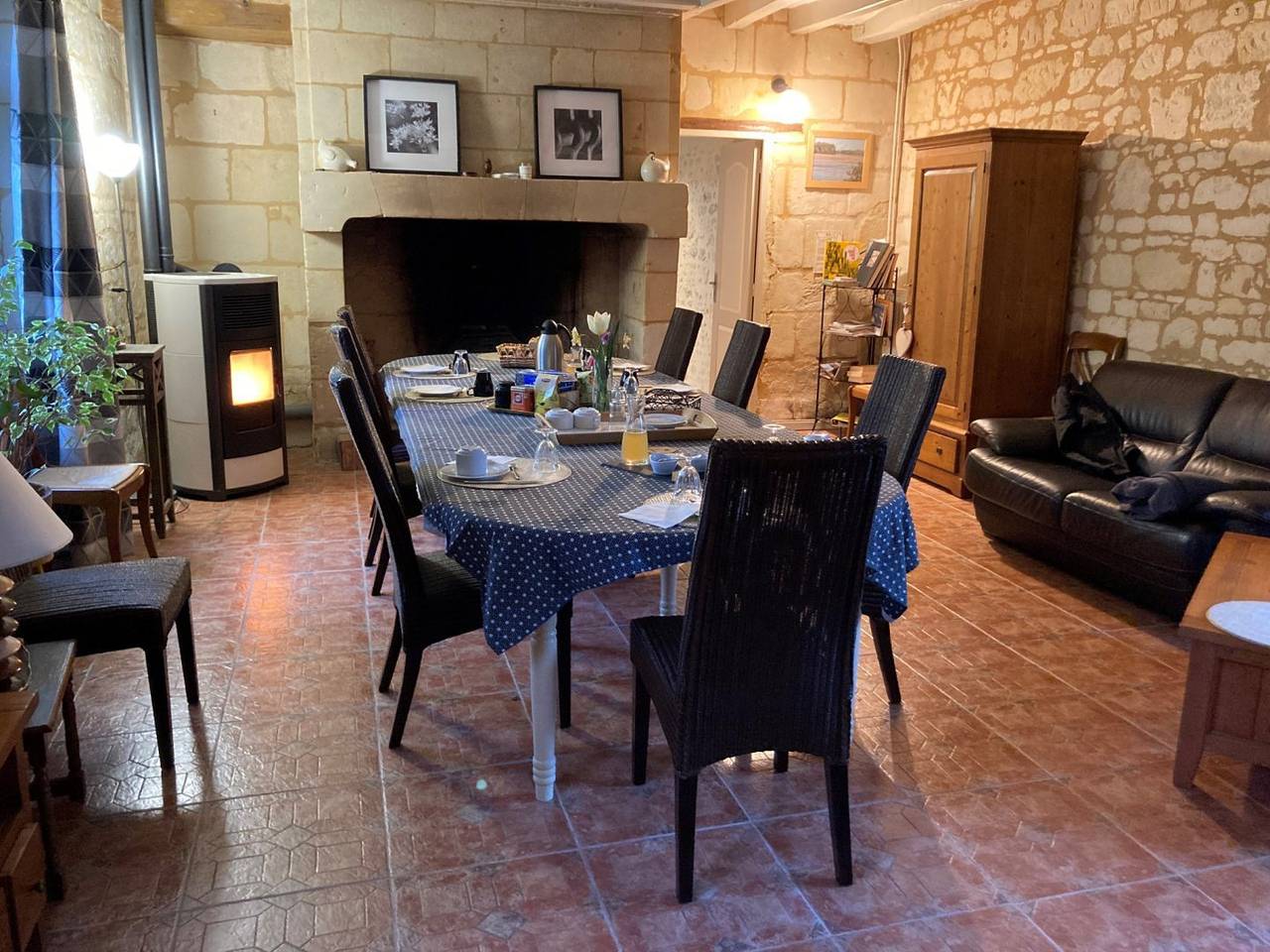 La Cotinière - Chambre Coté cour in Gennes-Val-de-Loire, Vallée de la Loire
