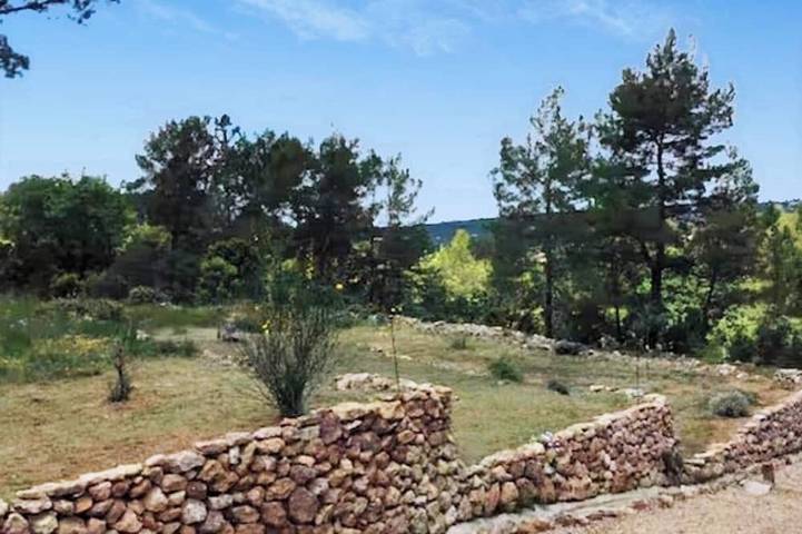 Location de vacances pour 4 personnes, avec jardin à Saint-Julien - 4