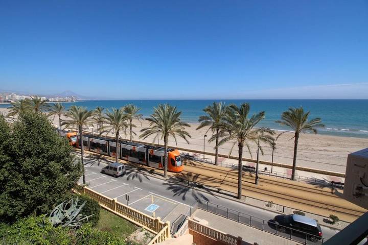 Apartamento para 2 personas, con piscina y jardín en San Juan Playa (Alicante)