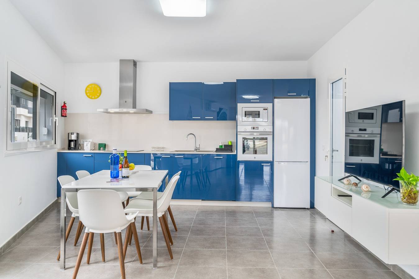 Appartement entier, Appartement de vacances 'Sparrow' avec Wi-Fi et climatisation in La Santa, Tinajo