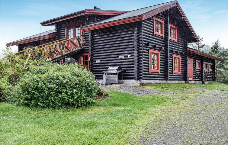 Ferienhaus für 10 Personen, mit Sauna und Pool sowie Terrasse und Garten - 1