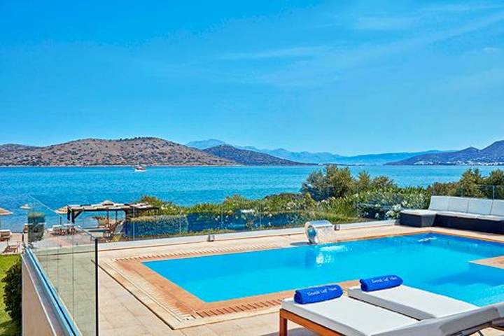 Villa für 8 Personen, mit Garten und Meerblick sowie Pool in Elounda