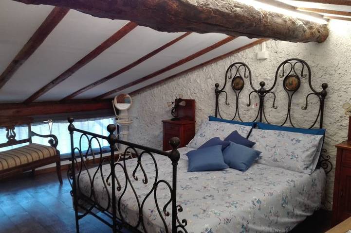 Ganze Wohnung, Dama Apartment - Das Kapitänshaus in Sulzano, Iseosee