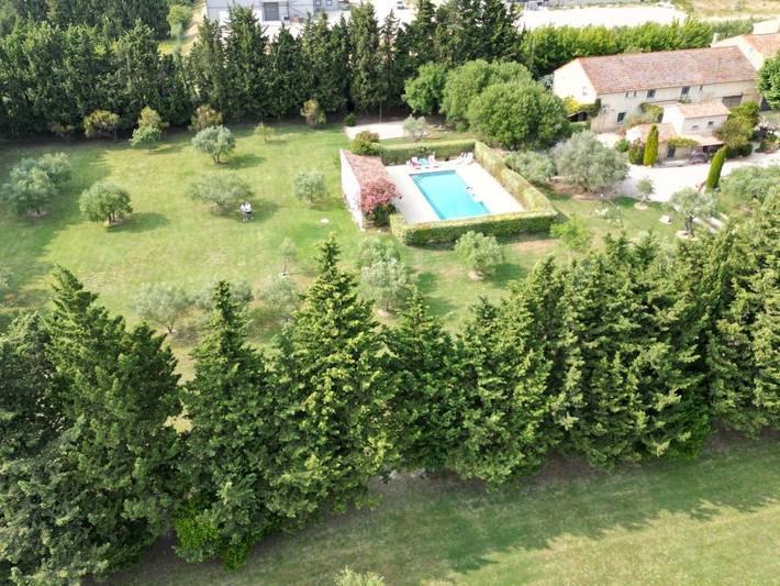 Chambre d’hôte pour 2 personnes, avec jardin et piscine