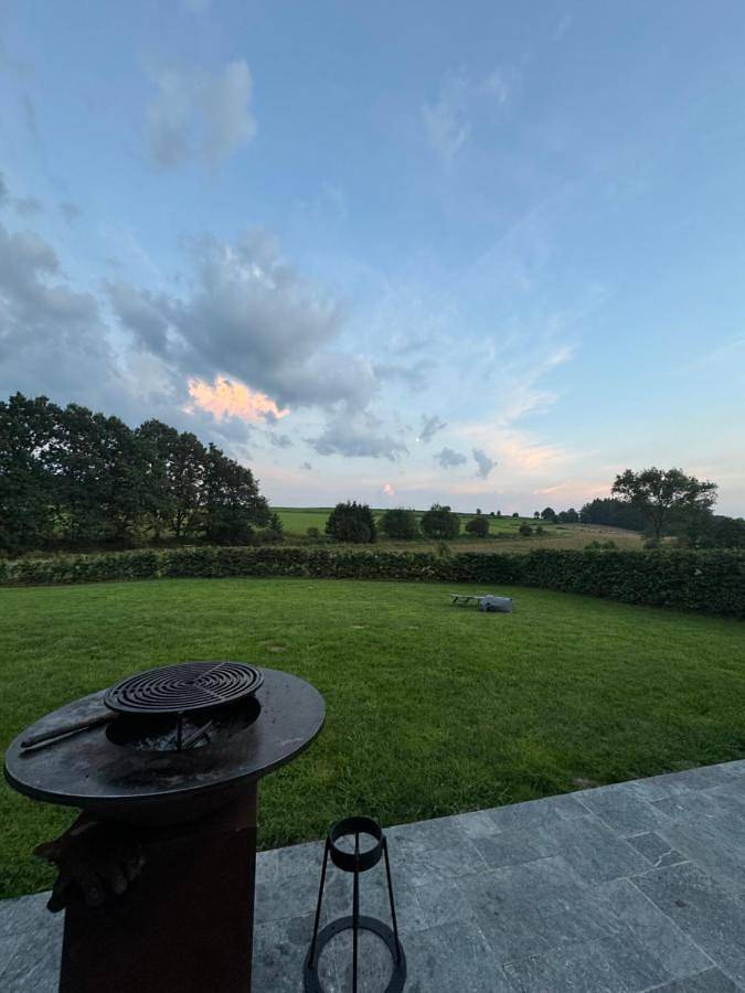 Gîte pour 8 personnes, avec jacuzzi et jardin à Saint-Hubert - 4