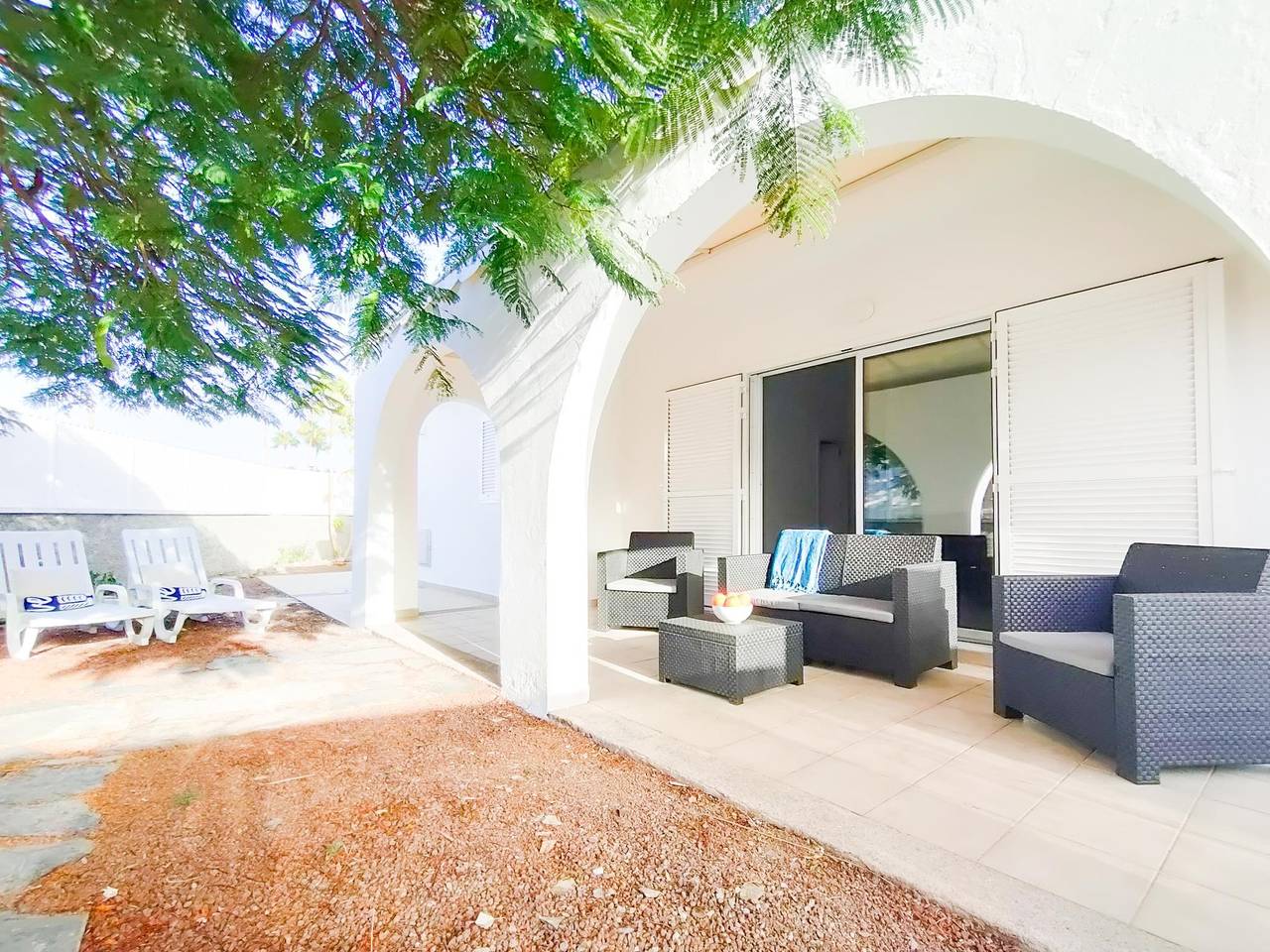 Pretty Terrace Holiday Home in Maspalomas in Campo Internacional, San Bartolomé de Tirajana