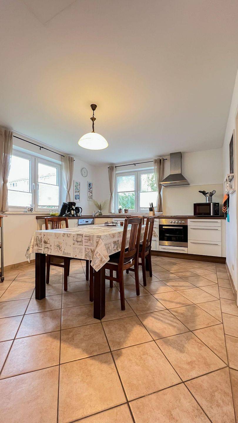 Ganze Wohnung, Ferienwohnung Findling mit Garten und Terrasse in Börgerende in Börgerende, Börgerende-Rethwisch