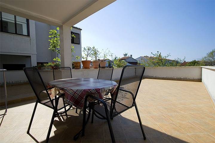 Ferienwohnung für 4 Personen, mit Terrasse in Rovinj