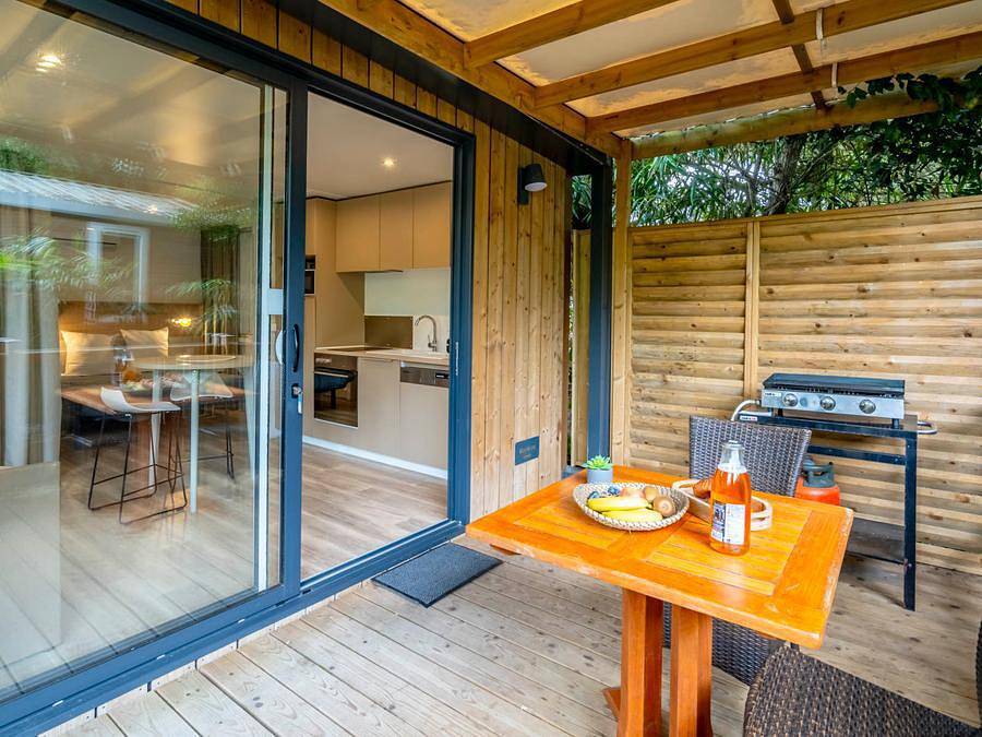 Camping Ushuaïa Villages Les Fougères - Mobilhome 2 personnes - 1 chambre 2 pers Diamant in Rivedoux-Plage, Île de Ré