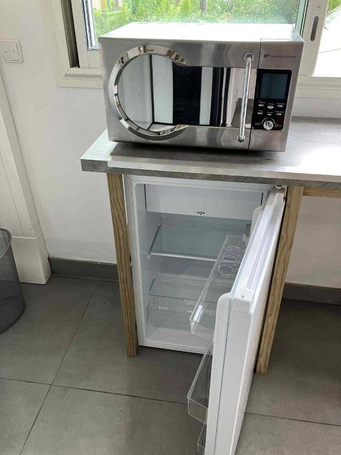 Maison d’hôte pour 2 personnes, avec vue ainsi que terrasse et jardin dans Bois de Nèfles - 2