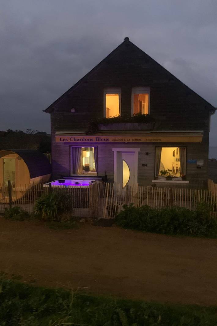 Location de vacances pour 6 personnes, avec jardin et terrasse dans L Armor - 2
