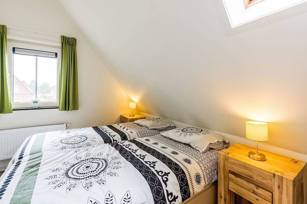 Breskens Haven: Relax, Explore & Dine in Breskens, Zeeland Coast