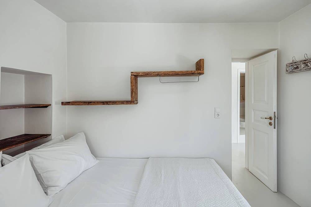 Entire apartment, My Secret Mojo 1 - Tranquil stay close to Serifos town and unspoiled beaches in Cyclades