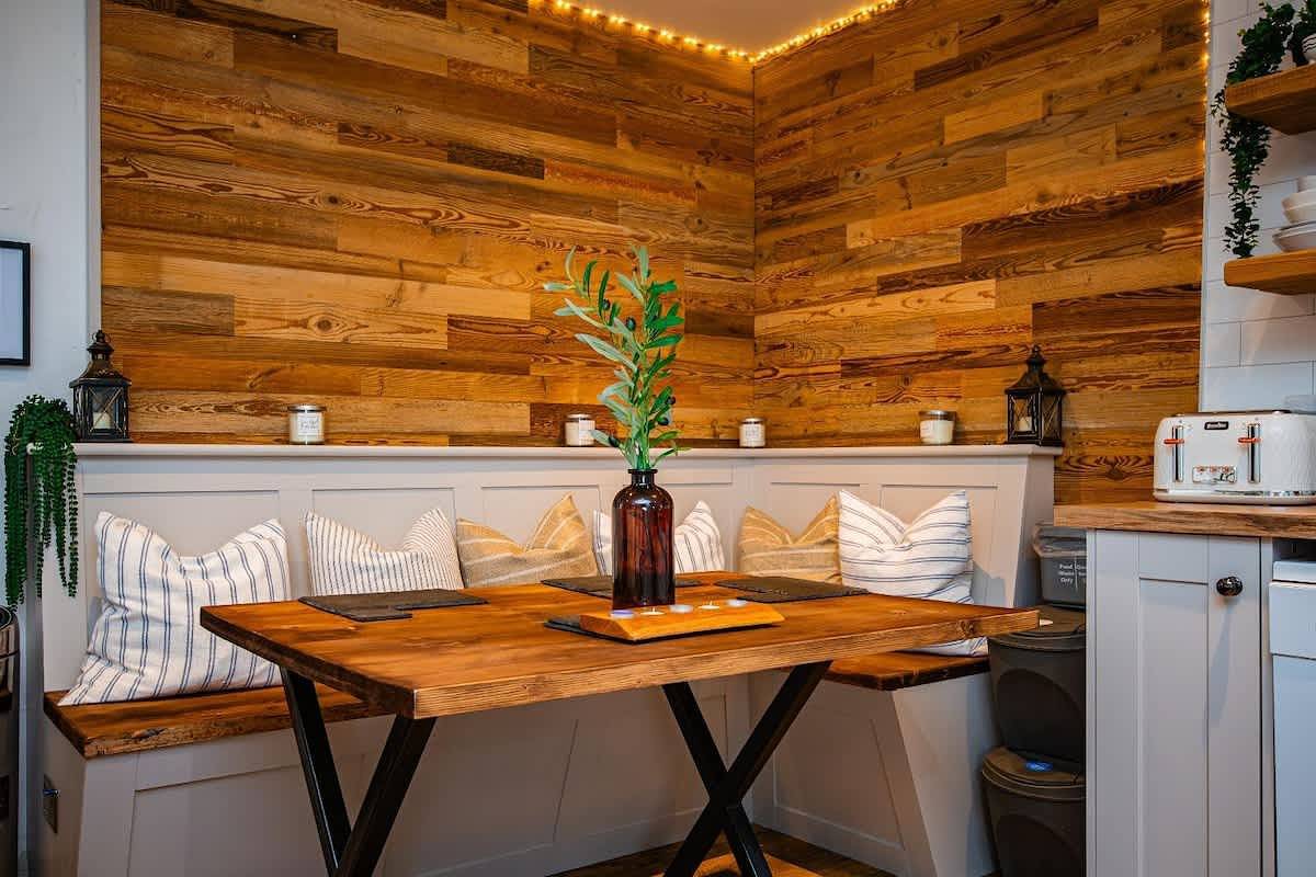 Cosy Farm Conversion In The Heart Of Pembrokeshire in Pembrokeshire