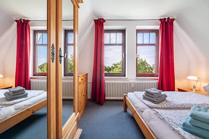 Ganze Wohnung, Ferienwohnung '4 Dg' mit Gemeinschaftsgarten und Wlan in Döse, Cuxhaven