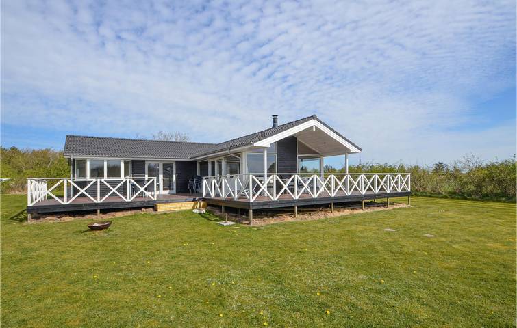Ferienhaus für 6 Personen, mit Whirlpool und Terrasse sowie Garten und Sauna in Knud Strand
