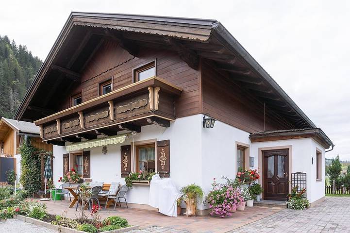 Hütte für 7 Personen, mit Balkon in Kleinarl