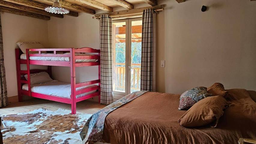 Chambre d’hôte pour 5 personnes, avec jacuzzi ainsi que jardin et sauna en Haute-Savoie - 2