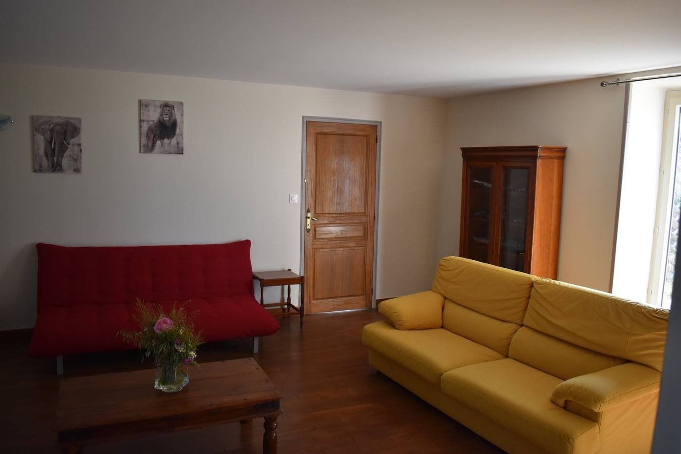 Ferienhaus 'Gîte et Truffe' mit privater Terrasse und eigenem Garten in Cissé, Vienne