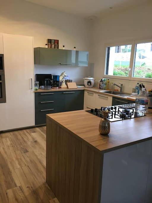 One-Bedroom House in Landerneau, Région de Brest