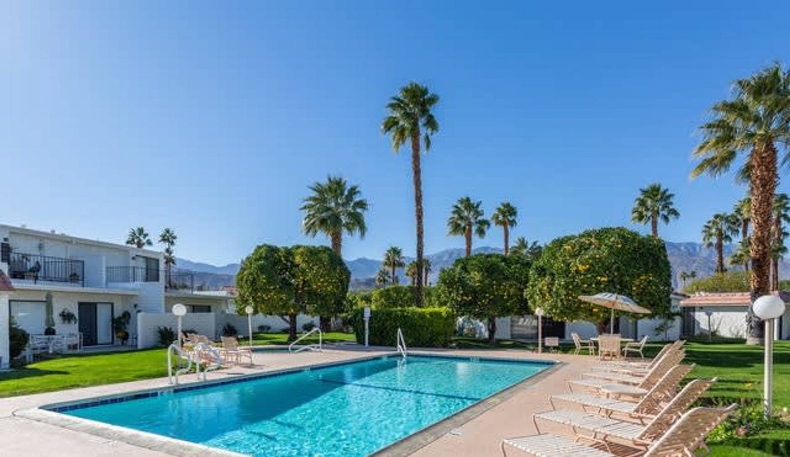 Apartamento entero, Stylish Condo with Golf Course Views in Cathedral City, Coachella Valley