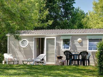 Glamping for 6 People in Sainte-Nathalène, Périgord Noir, Photo 1