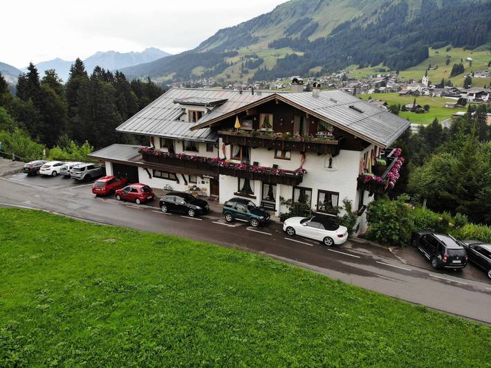 Ferienwohnung für 2 Personen, mit Terrasse und Whirlpool sowie Sauna im Kleinwalsertal - 3