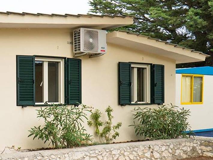 Villaggio Camping Spiaggia Lunga - Bungalow 4 personnes - Diamante - 2 pièces - Zone Mer in Spiaggia Scialmarino, Gargano