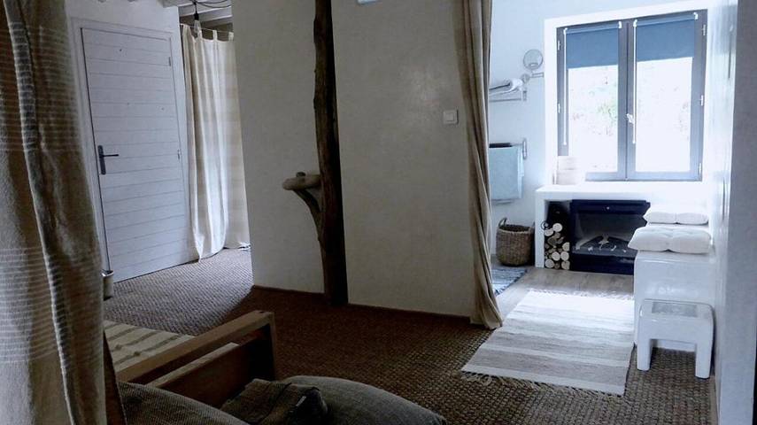 Location de vacances pour 4 personnes, avec jardin dans Parc Naturel Régional du Pilat - 2